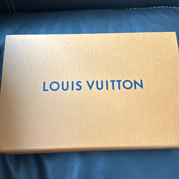 Authentic Louis Vuitton box *read description for details* - Picture 1 of 7